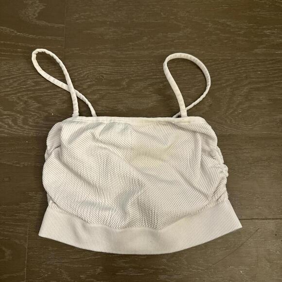 Tops - white tank